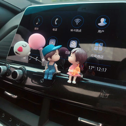 Cute Cartoon Couples Car Decoration Accessories Romantic Figurines Balloon Ornament Auto Interior Dashboard Accessories Gifts